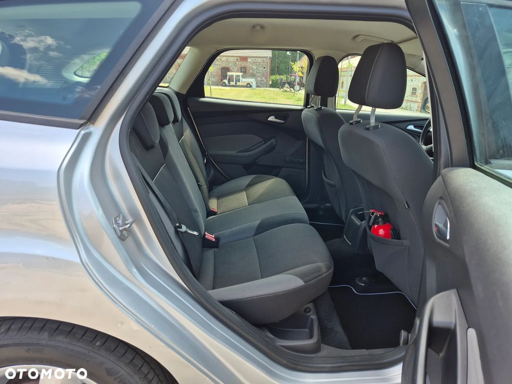 Ford Focus 1.6 TDCi Ambiente - 20