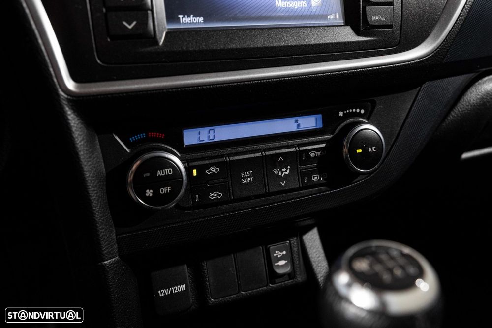 Toyota Auris Touring Sports 1.4 D-4D Comfort+Pack Sport - 15