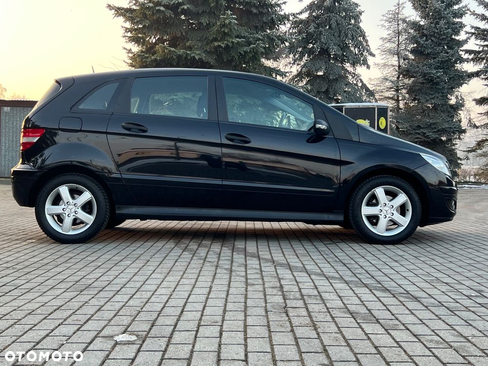 Mercedes-Benz Klasa B - 25