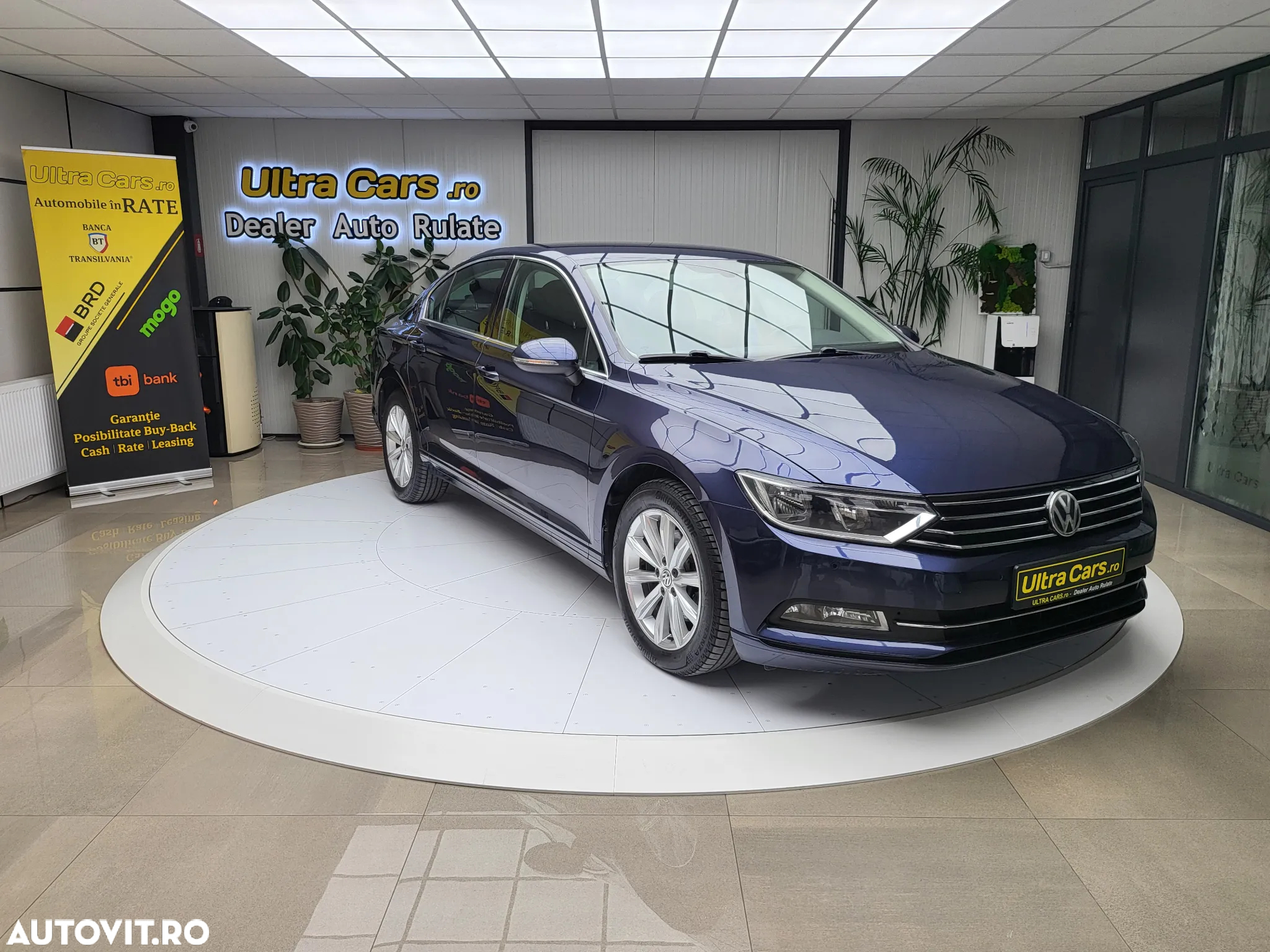 Volkswagen Passat 1.6 TDI (BlueMotion Technology) Comfortline - 8