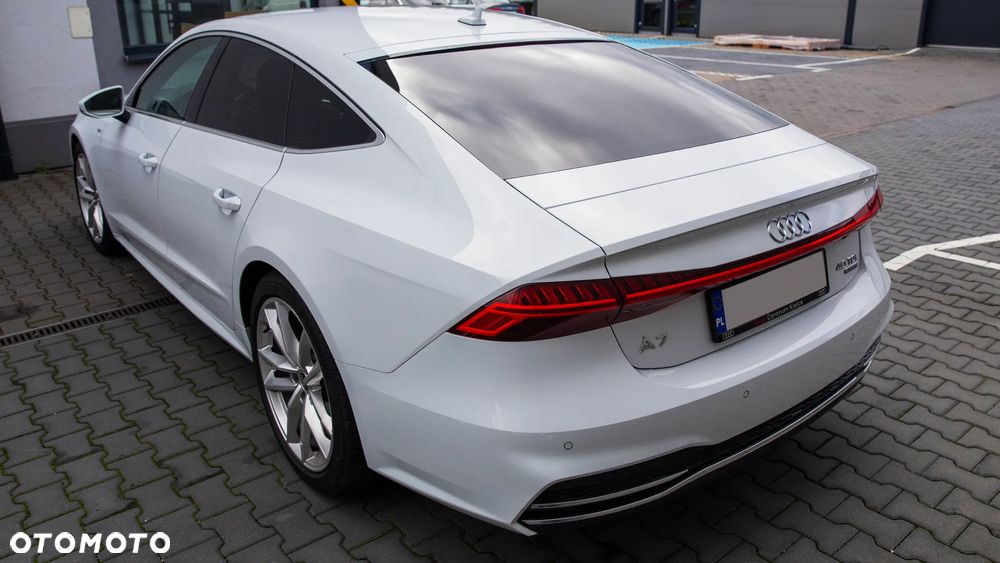 Audi A7 Sportback - 11