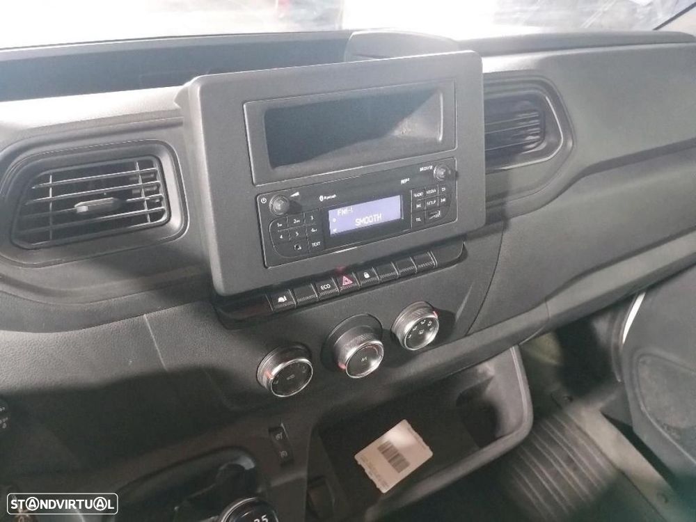 Renault Master 2.3DCI 135HP L2H2 3.5T (c/iva) - 6