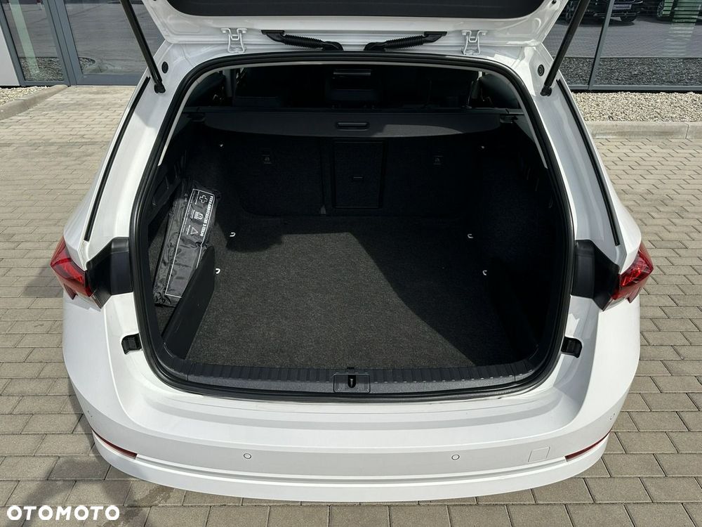 Skoda Octavia 2.0 TDI Ambition DSG - 28
