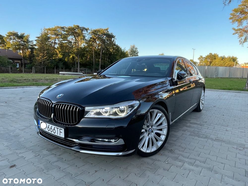 BMW Seria 7 740d xDrive - 21