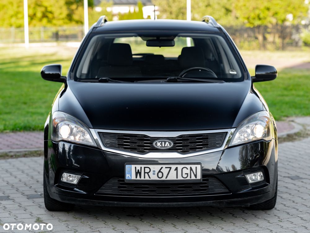Kia Ceed - 7