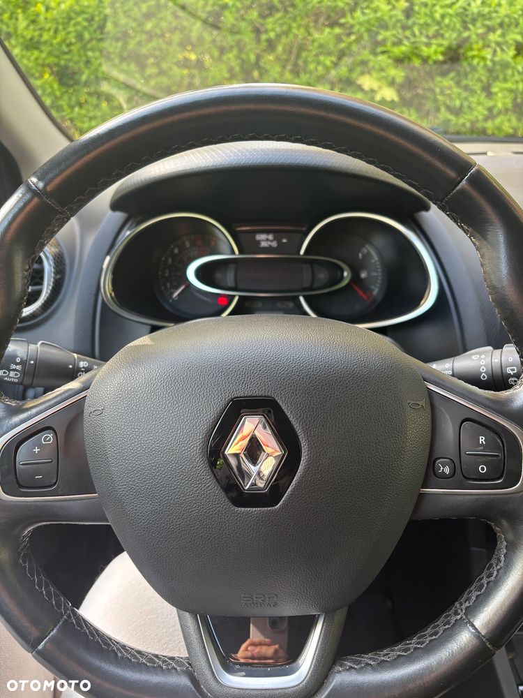 Renault Clio 1.2 Enegry TCe Limited 2018 EDC - 9