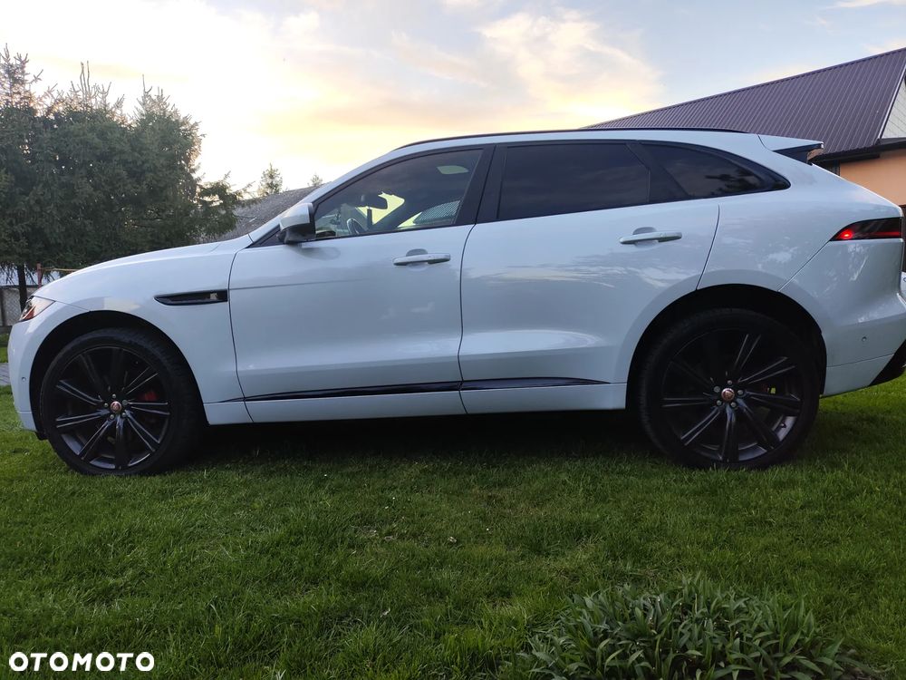 Jaguar F-Pace S AWD - 10