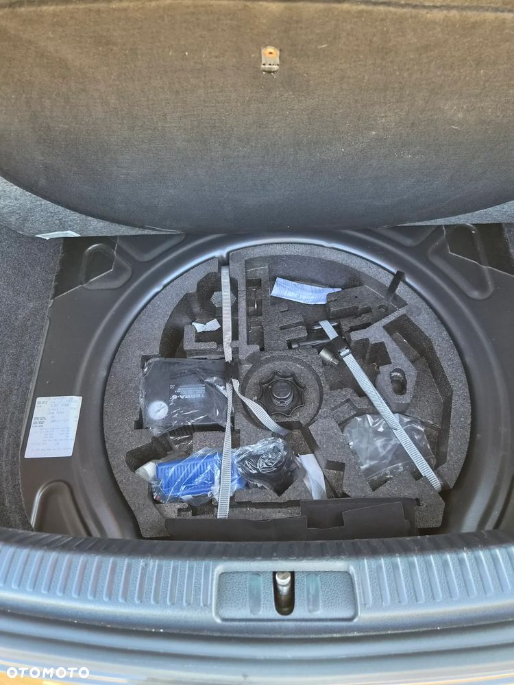 Volkswagen Scirocco - 6