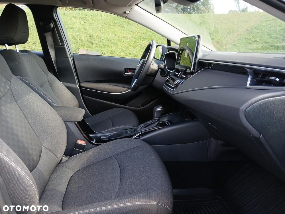 Toyota Corolla 1.8 Hybrid Comfort - 9