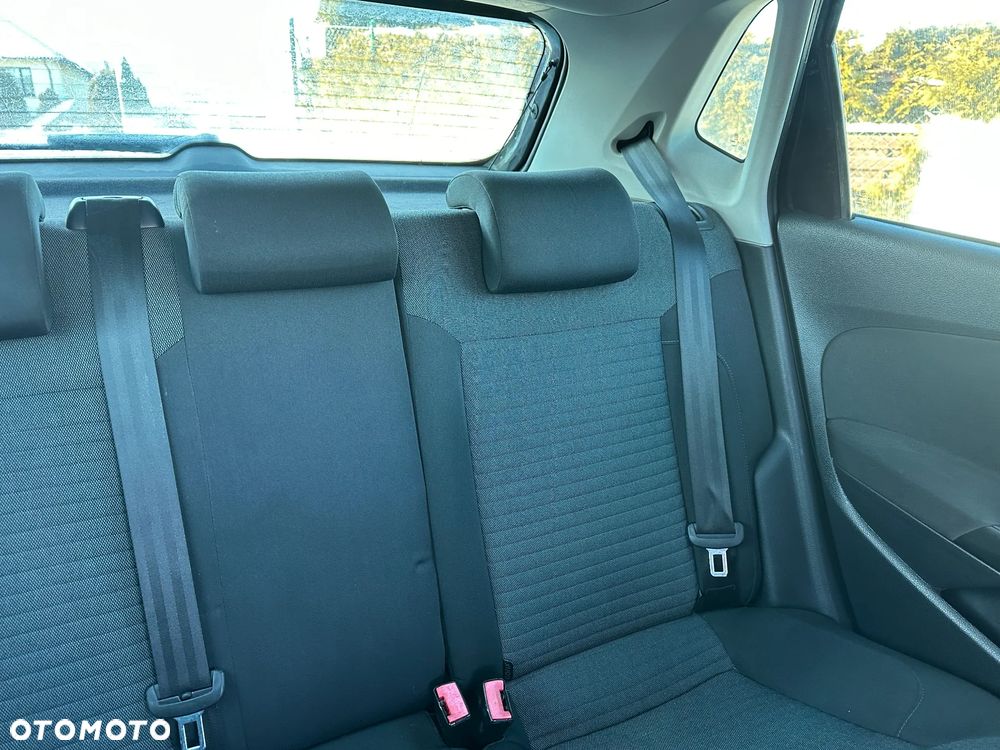 Volkswagen Polo 1.2 Comfortline - 24