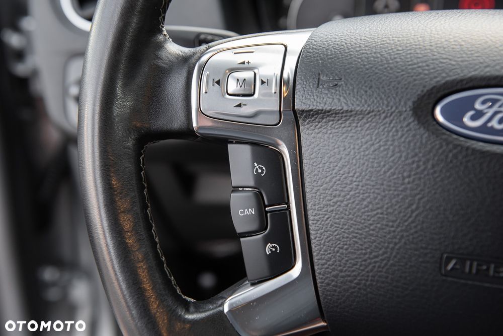 Ford Mondeo - 20