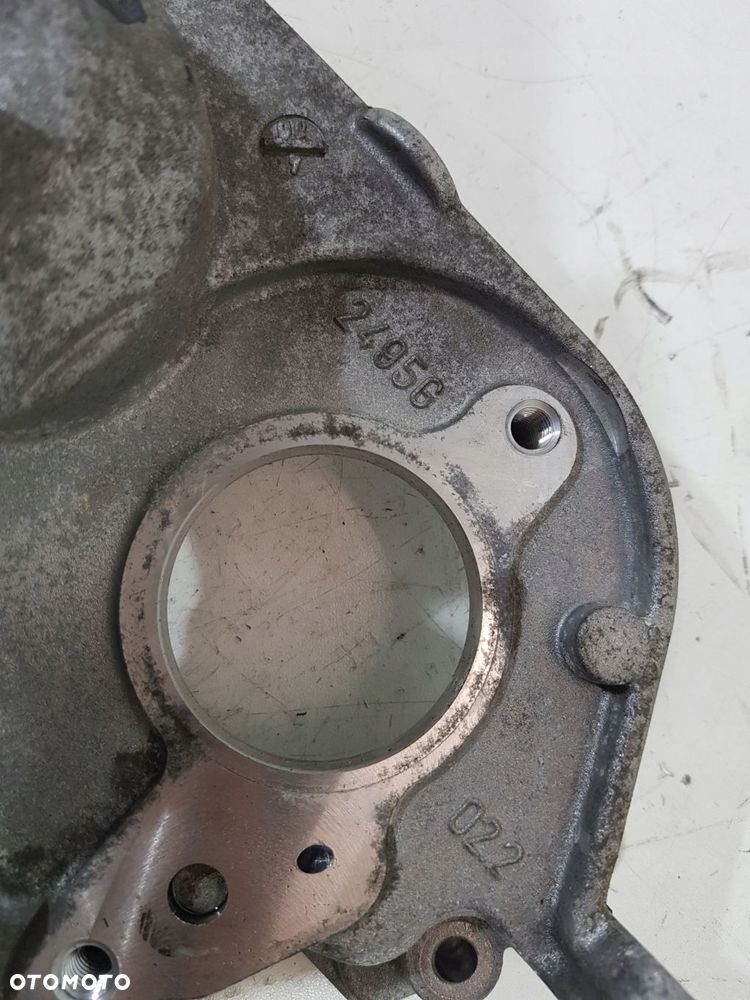 obudowa rozrządu grand cherokee wk2 3.0 crd vm63d - 11