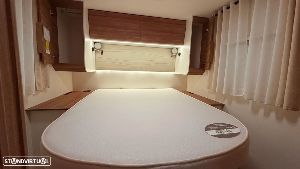 Pilote Expression P746 Automática, Cama Central - 5