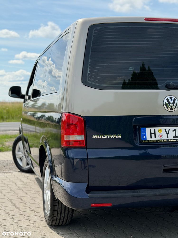 Volkswagen Multivan - 38