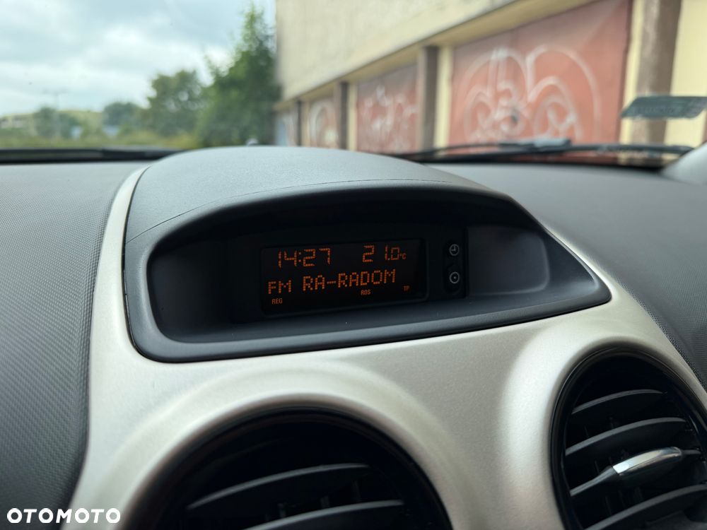 Opel Corsa 1.2 16V Enjoy - 15
