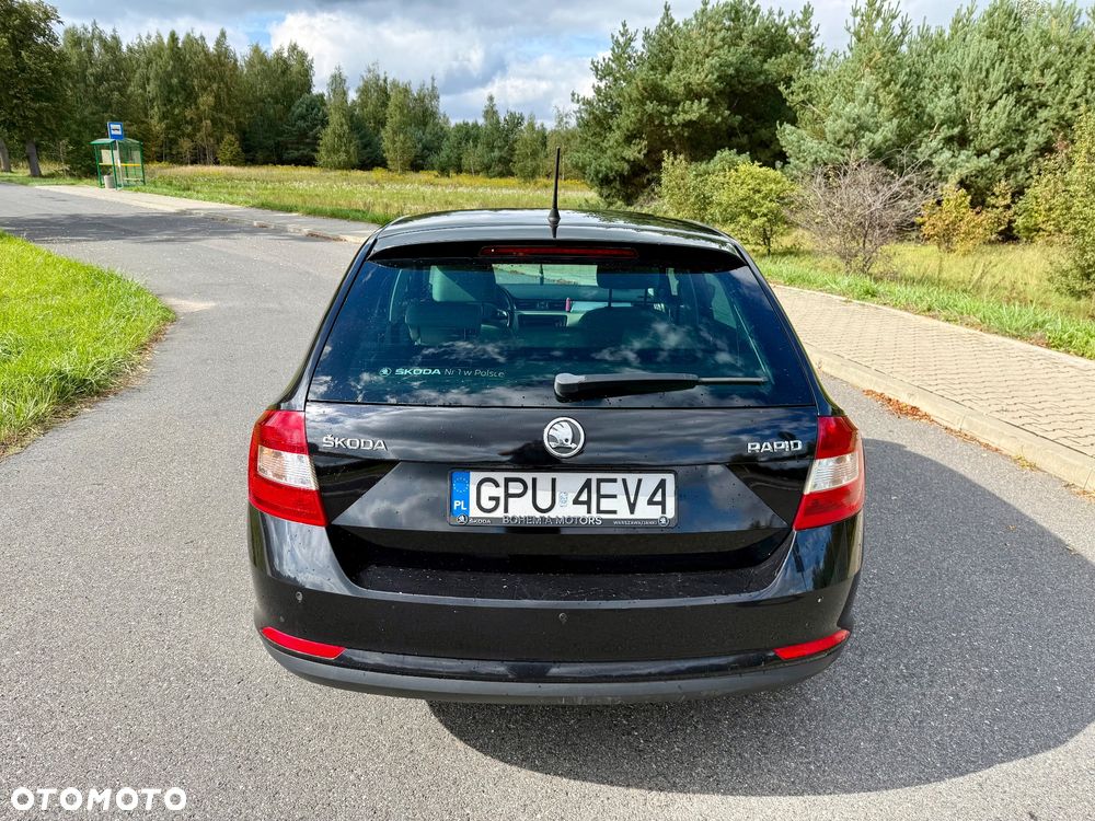 Skoda RAPID 1.6 TDI DPF Elegance - 22