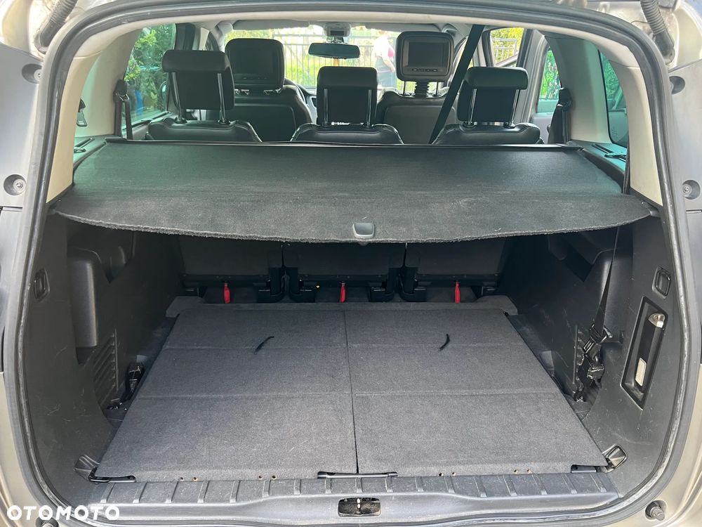 Peugeot 5008 - 25
