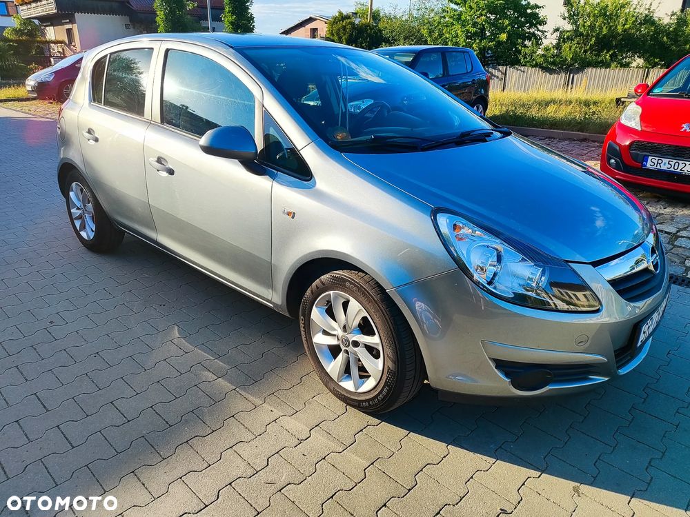 Opel Corsa 1.4 16V Energy - 9