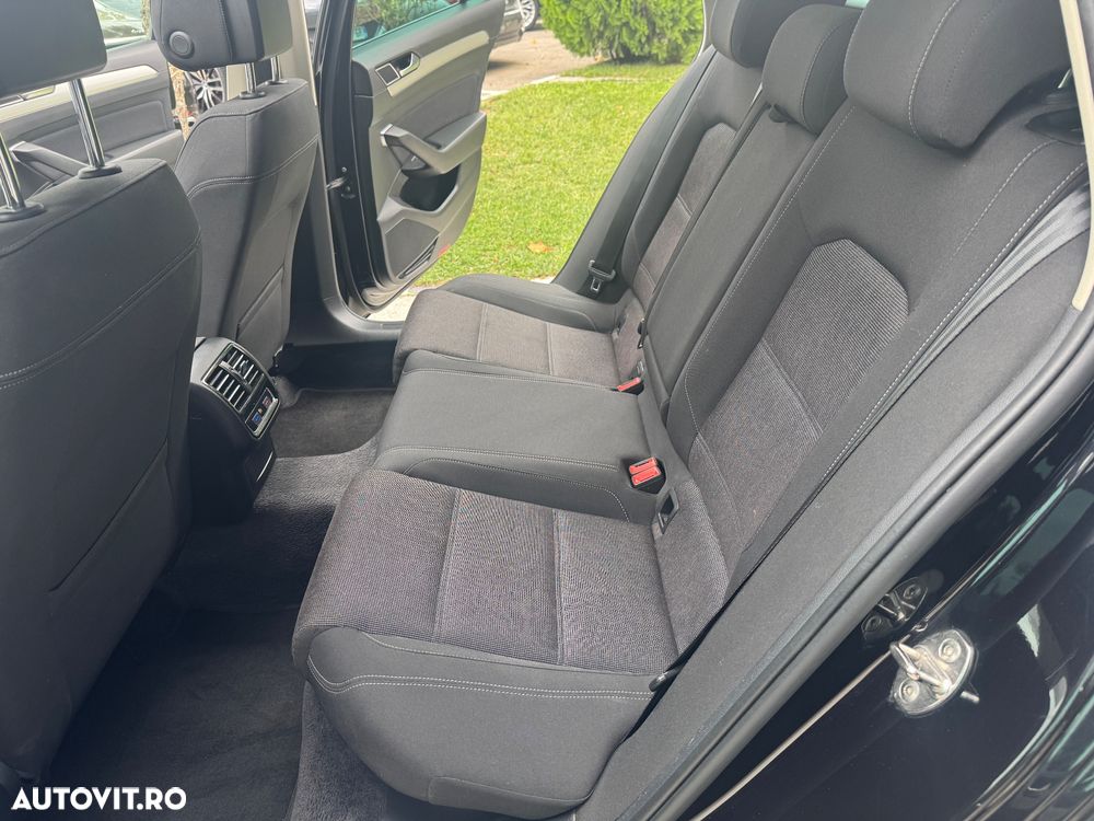 Volkswagen Passat Variant 2.0 TDI DSG Comfortline - 6