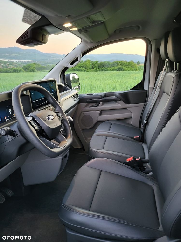 Ford TRANSIT CUSTOM II - 25