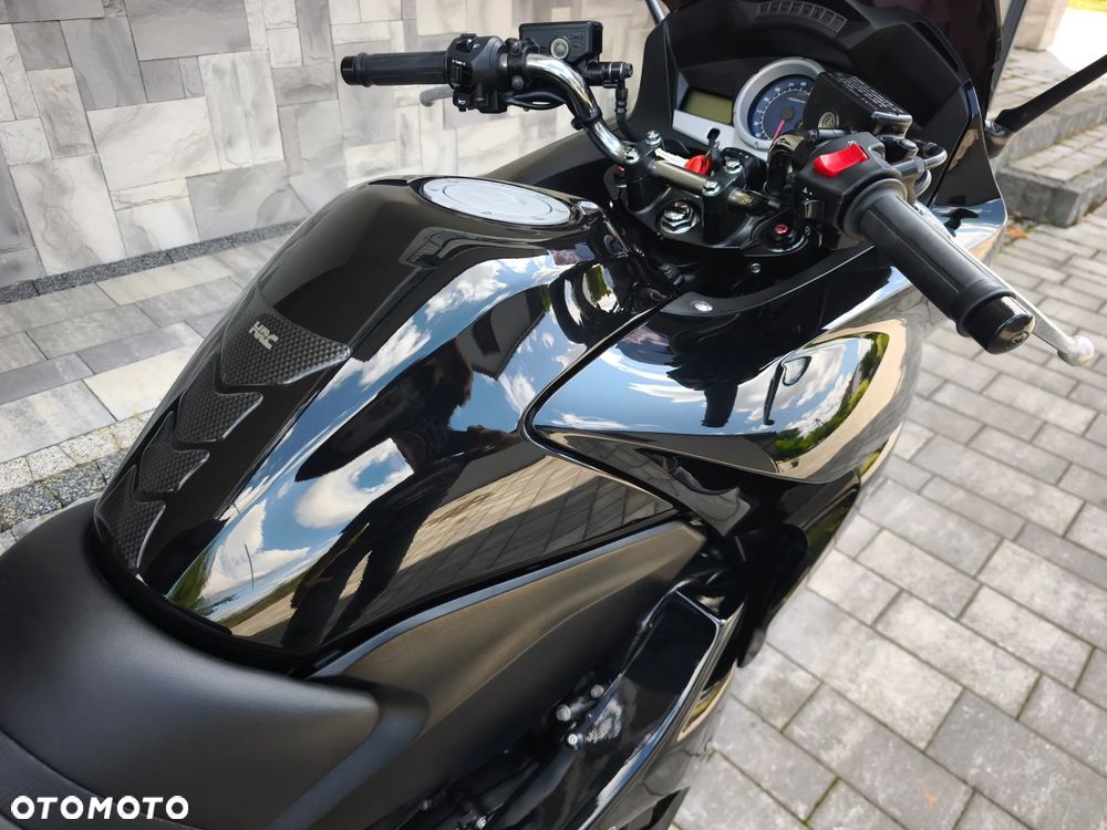 Honda CBF - 11