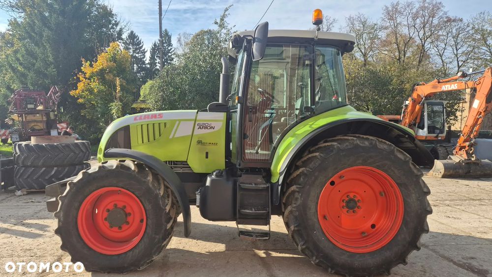 Claas Arion 620C - 3