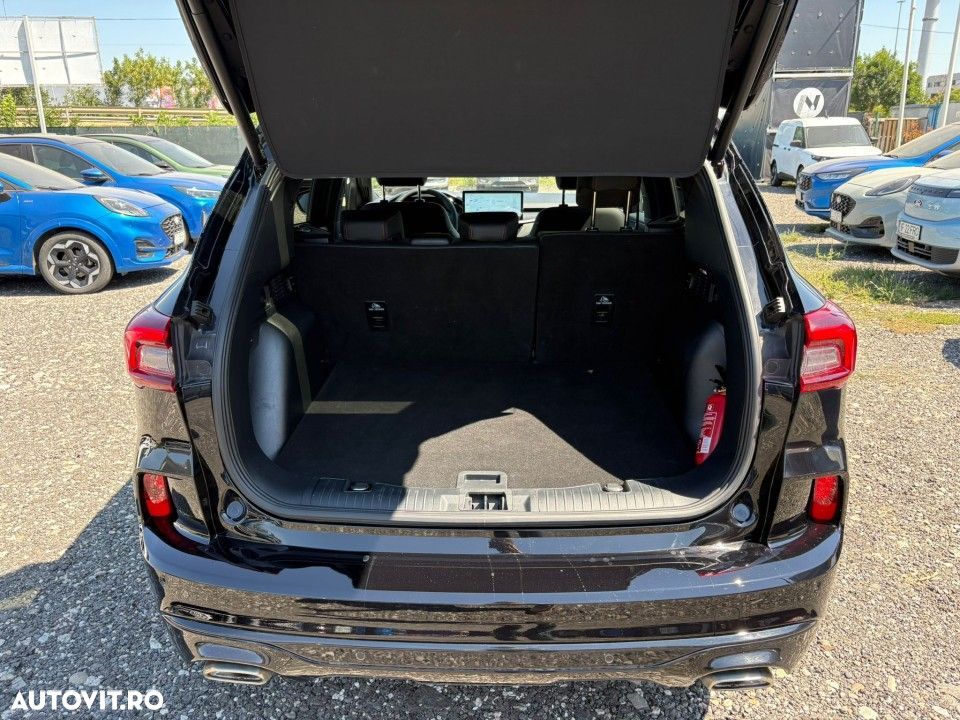 Ford Kuga - 8