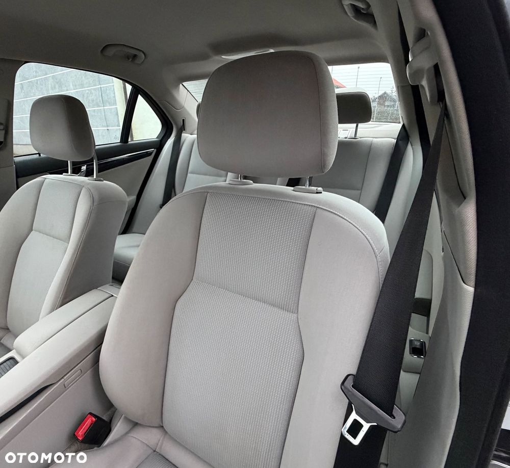 Mercedes-Benz Klasa C - 23