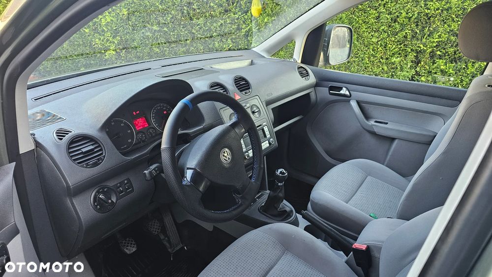 Volkswagen Caddy Life - 8