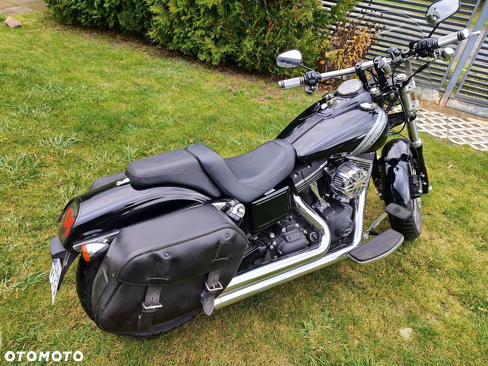 Harley-Davidson Dyna Fat Bob - 20