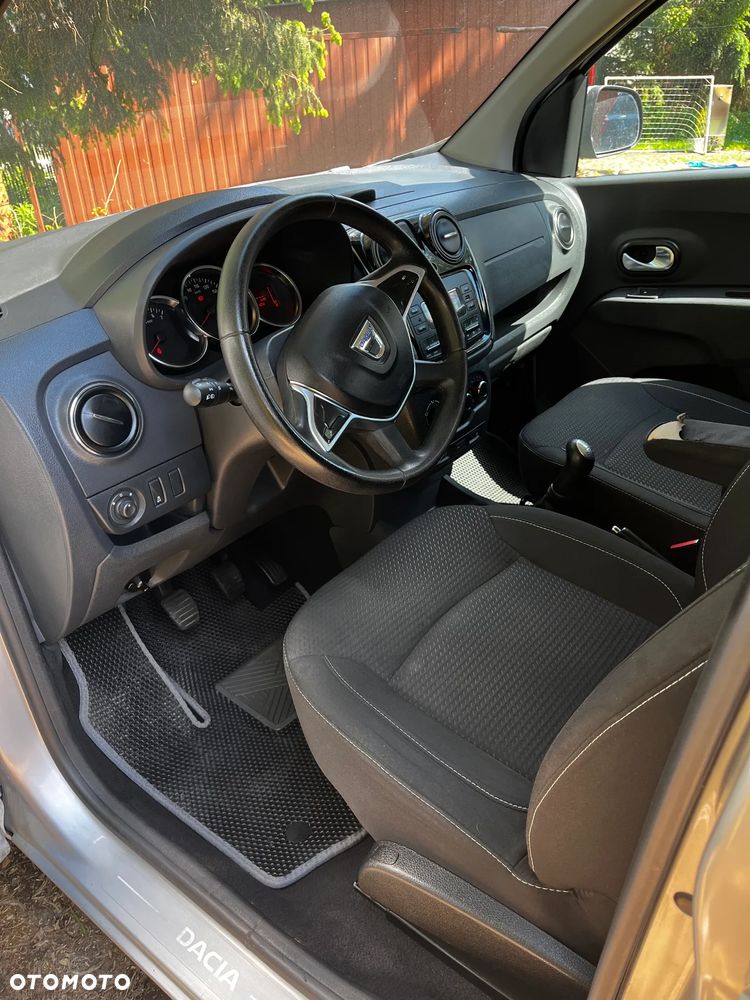 Dacia Lodgy 1.6 SCe Laureate S&S - 8