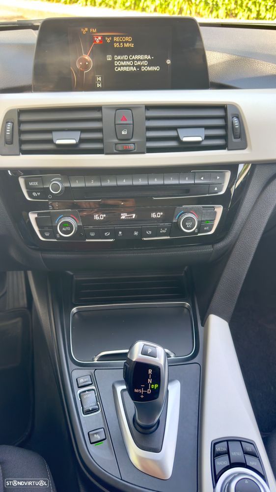 BMW 320 d Aut. Efficient Dynamics Edition Edition Luxury Line Purity - 15