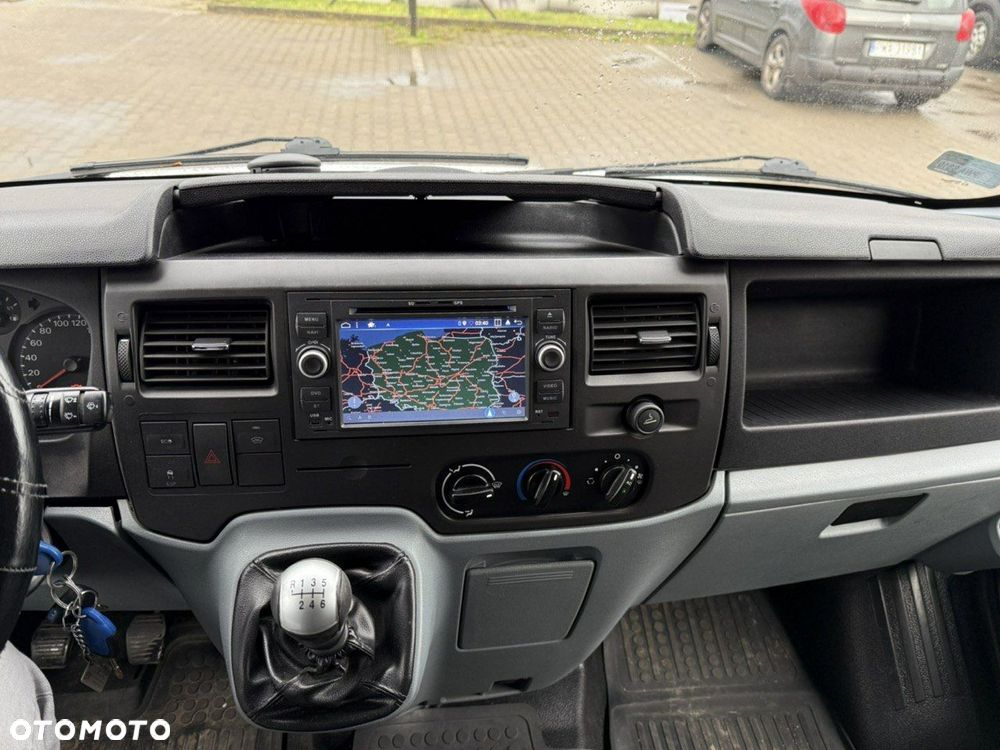 Ford Transit - 16