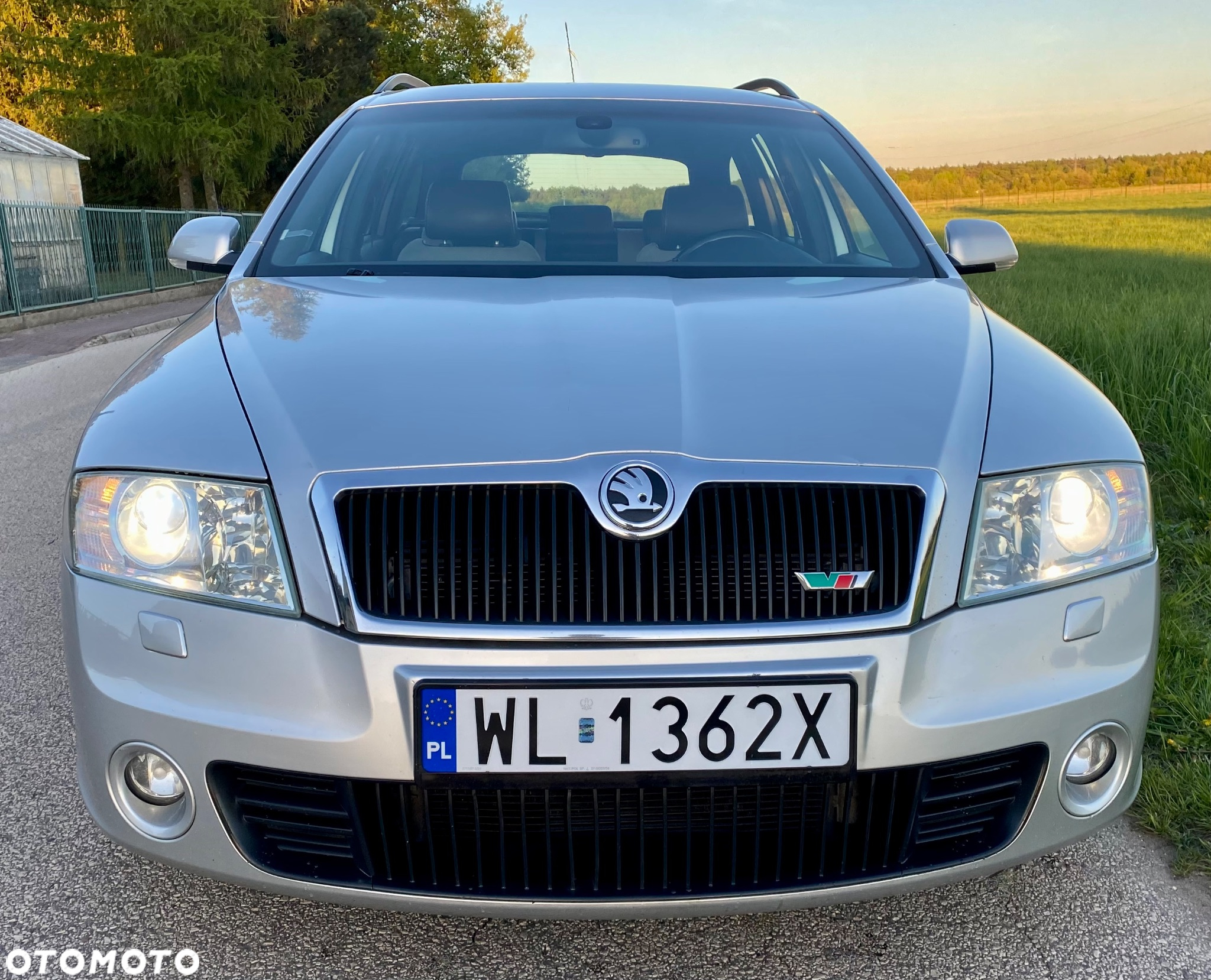 Skoda Octavia 2.0 TDI RS - 33