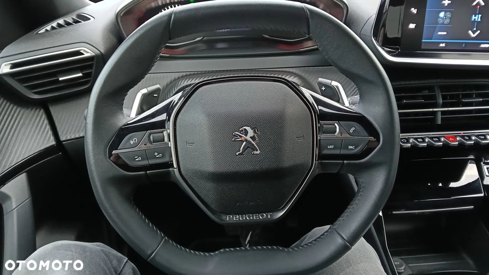 Peugeot 2008 1.5 BlueHDi Allure Pack S&S EAT8 - 27