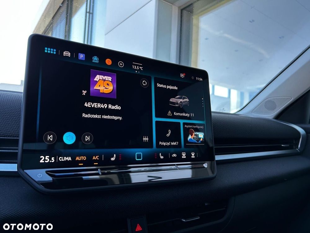 Volkswagen T-Roc - 11