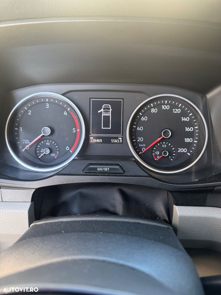 Volkswagen Crafter - 16