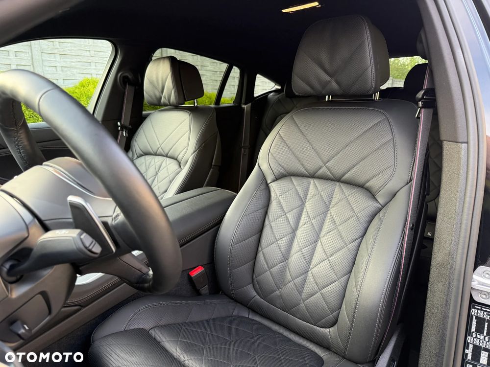 BMW X6 - 12