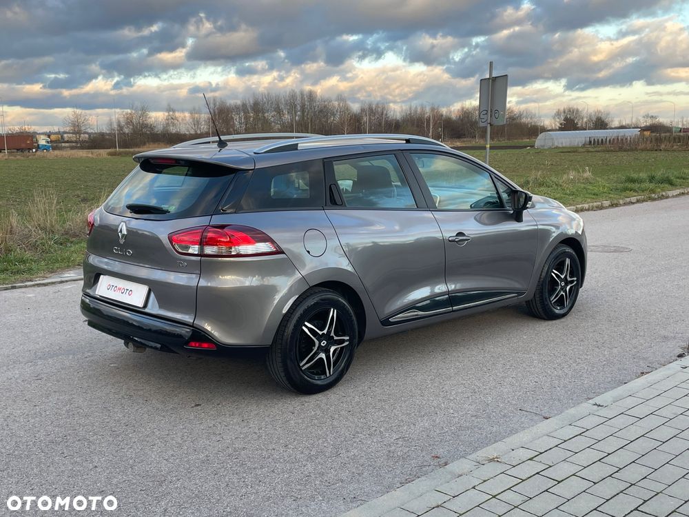 Renault Clio TCe 90 Luxe - 31