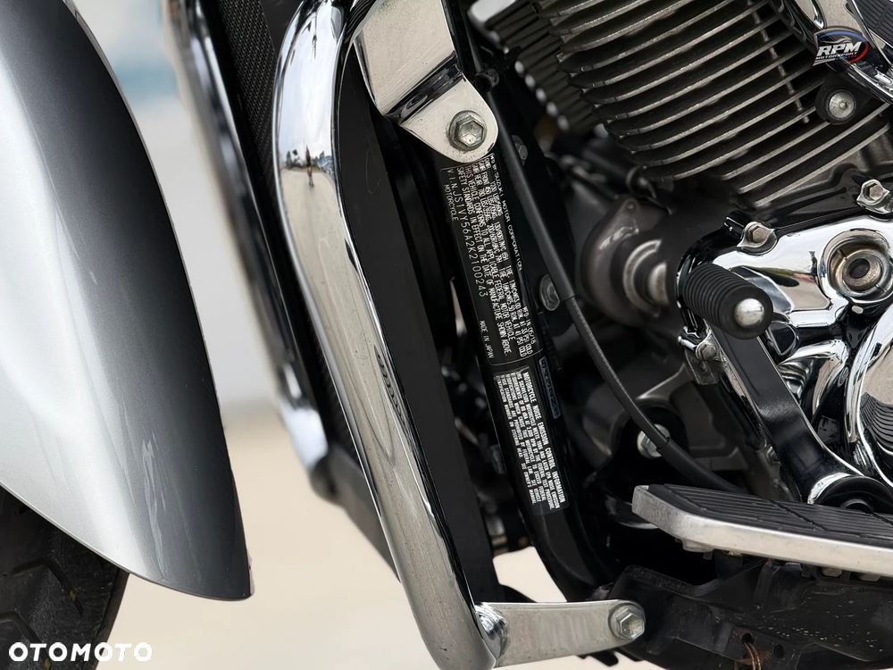 Suzuki Boulevard - 30