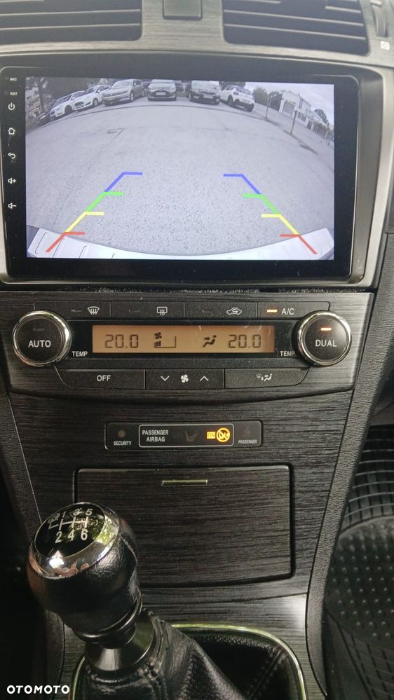 Toyota Avensis - 5