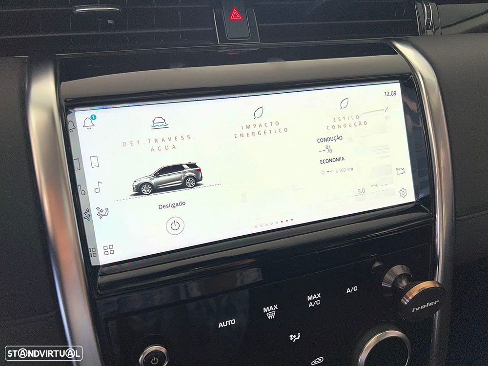 Land Rover Discovery Sport P300e Dynamic SE - 16