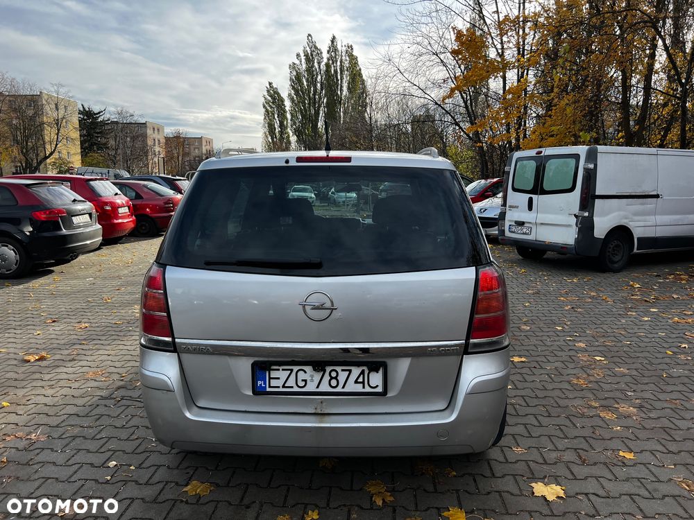 Opel Zafira 1.9 CDTI - 5