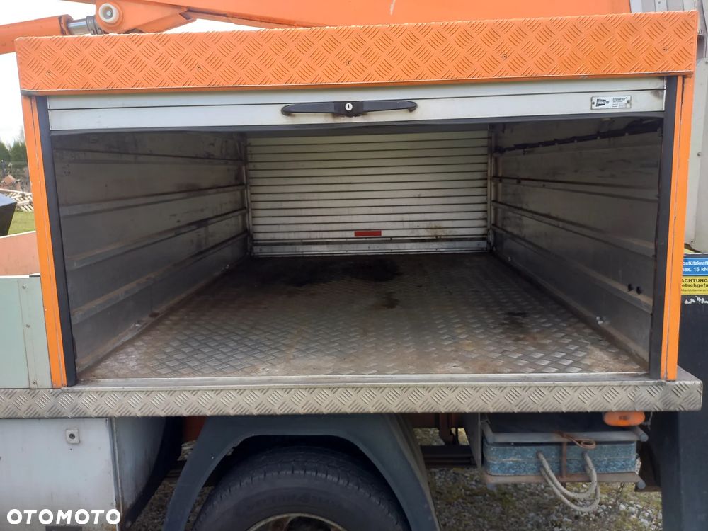 Mercedes-Benz SPRINTER - 17