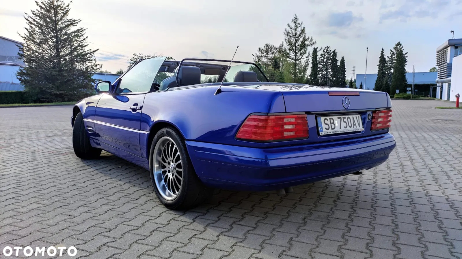 Mercedes-Benz SL 320 - 15