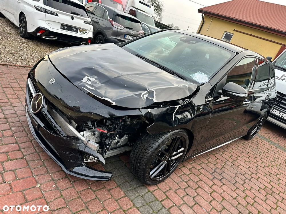 Mercedes-Benz Klasa B 250 4Matic 7G-DCT AMG Line - 5