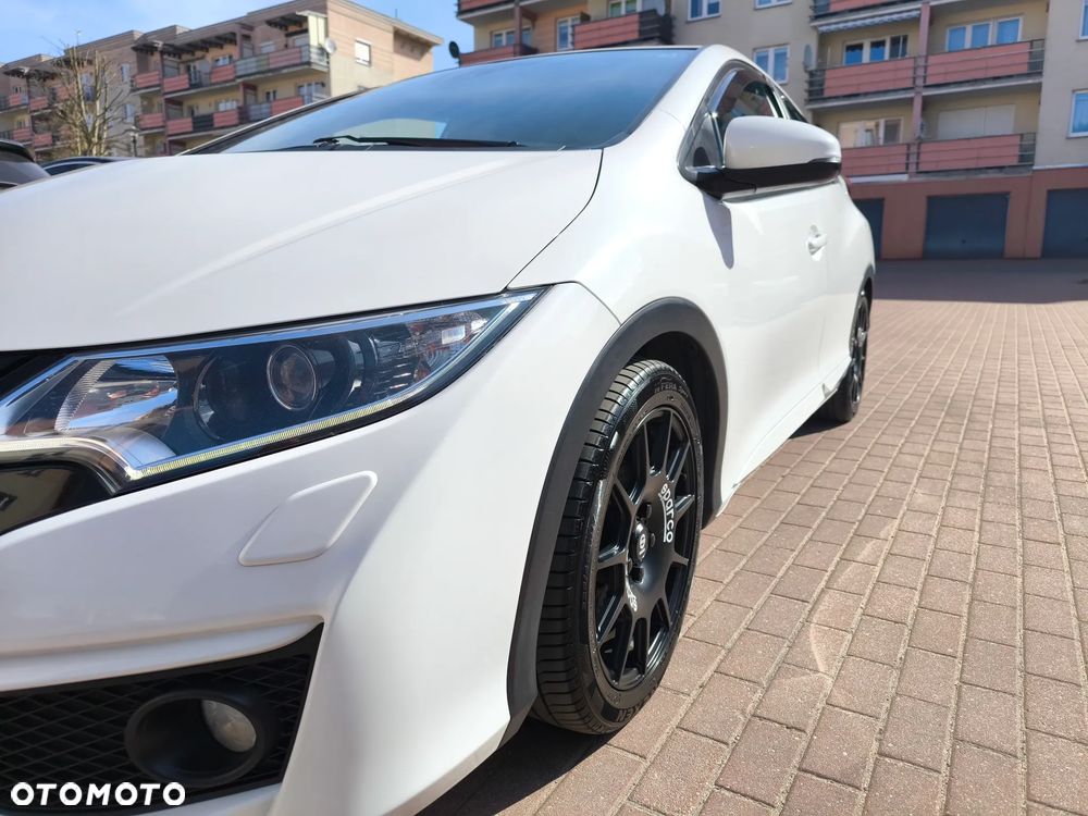 Honda Civic 1.8 i-VTEC Sport - 14
