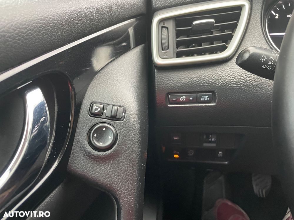 Nissan Qashqai - 33