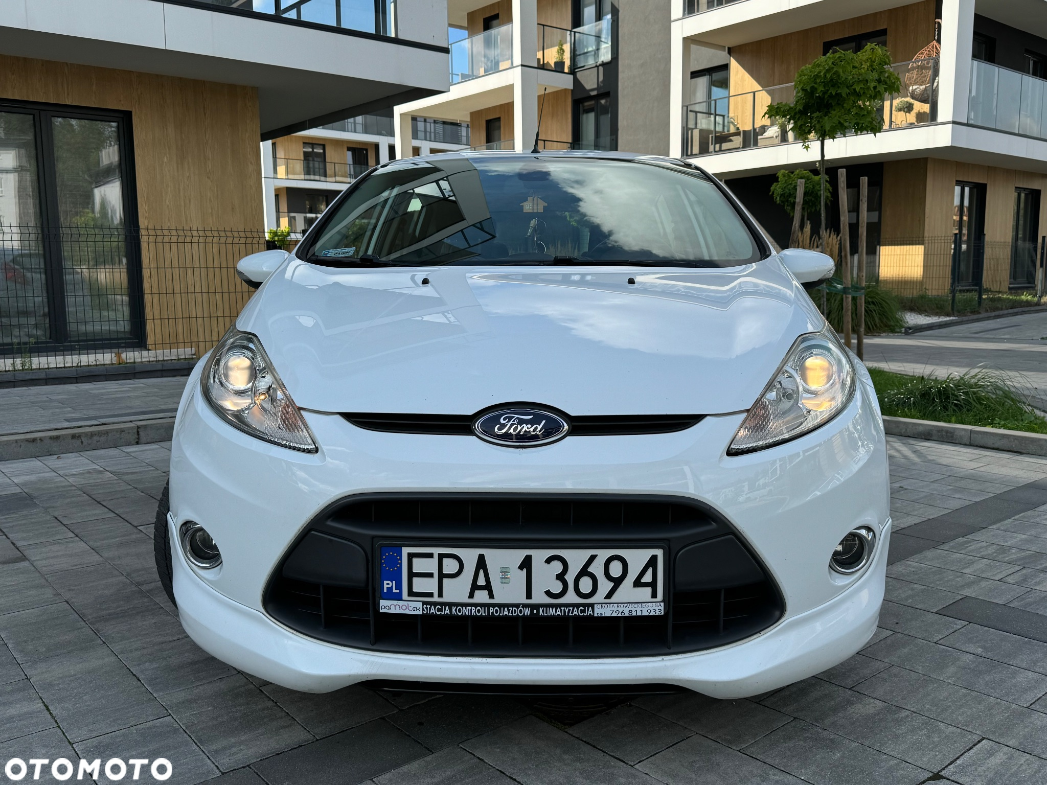 Ford Fiesta 1.6 Platinium X - 4