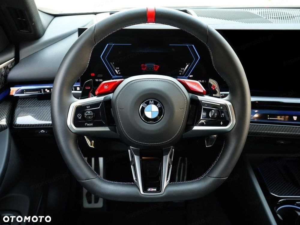 BMW M5 PHEV - 10